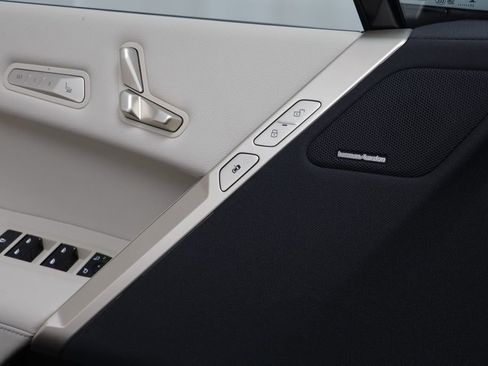 New 2026 BMW iX xDrive45 w/ Premium Package image 8