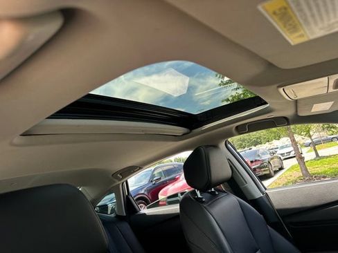 Used 2024 Honda Accord EX-L image 33