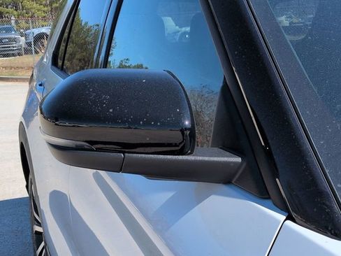 New 2026 Ford Explorer ST-Line image 11