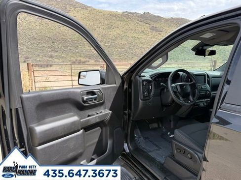 Used 2023 Chevrolet Silverado 1500 Custom Trail Boss AWD/4WD image 13