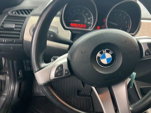 Used 2004 BMW Z4 2.5i image 17