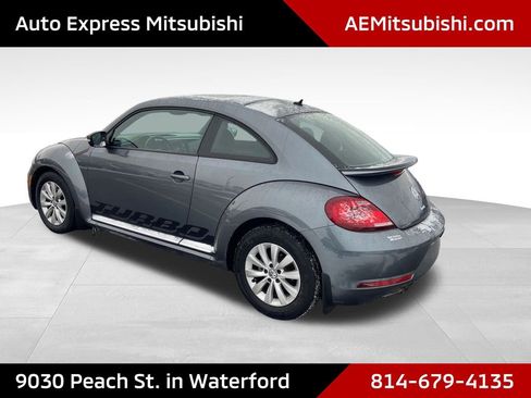 Used 2019 Volkswagen Beetle 2.0T SE FWD image 5