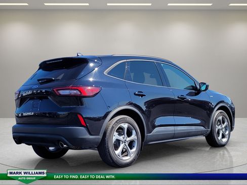 Used 2025 Ford Escape ST-Line FWD image 4