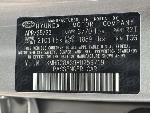 Certified 2023 Hyundai Venue SEL w/ Cargo Package FWD image 33