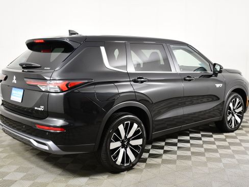 New 2026 Mitsubishi Outlander SE AWD/4WD image 6