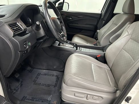 Used 2019 Honda Passport Elite image 12