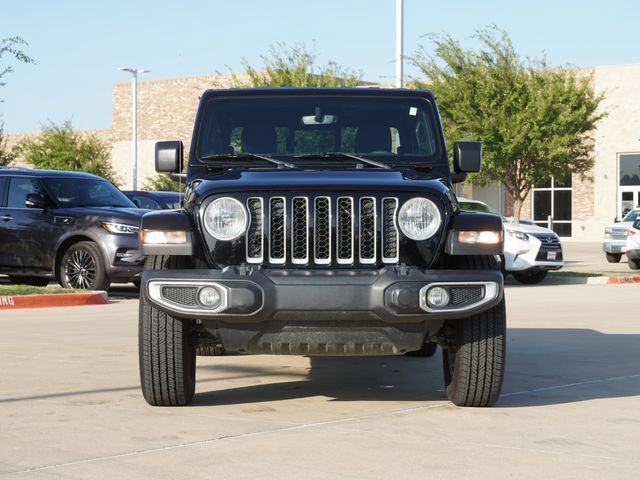 Used 2023 Jeep Gladiator Overland AWD/4WD image 2