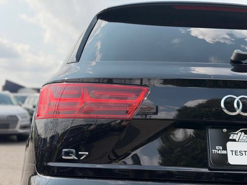 Used 2018 Audi Q7 3.0T Prestige w/ Prestige Package AWD/4WD image 9