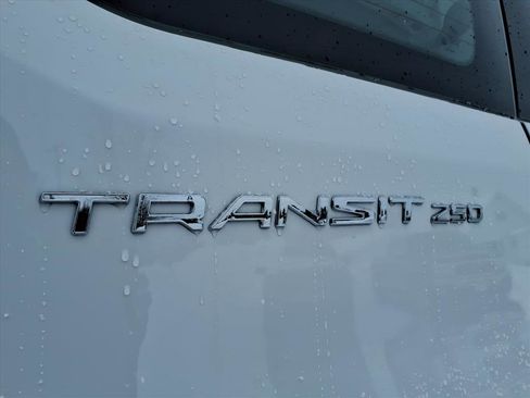 Used 2024 Ford Transit 250 Low Roof AWD w/ Exterior Upgrade Package image 4