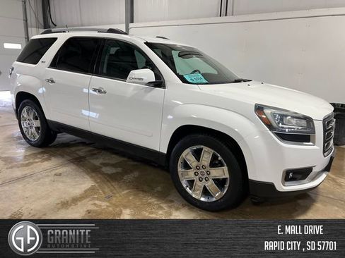 Used 2017 GMC Acadia Limited SLT image 7