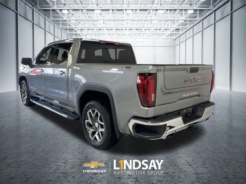 Used 2023 GMC Sierra 1500 SLT w/ SLT Premium Plus Package image 6