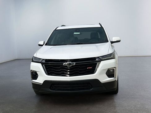 Used 2023 Chevrolet Traverse RS AWD/4WD image 8