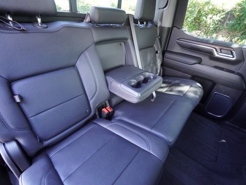 Used 2024 GMC Sierra 1500 SLT w/ SLT Premium Plus Package AWD/4WD image 29