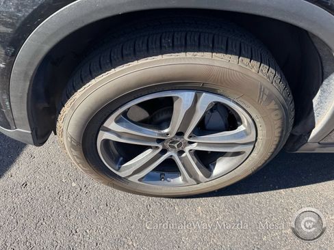 Used 2018 Mercedes-Benz GLC 300 image 8
