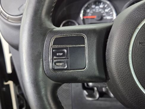 Used 2011 Jeep Wrangler Unlimited Sport image 17