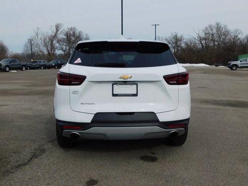 Used 2024 Chevrolet Blazer LT image 4