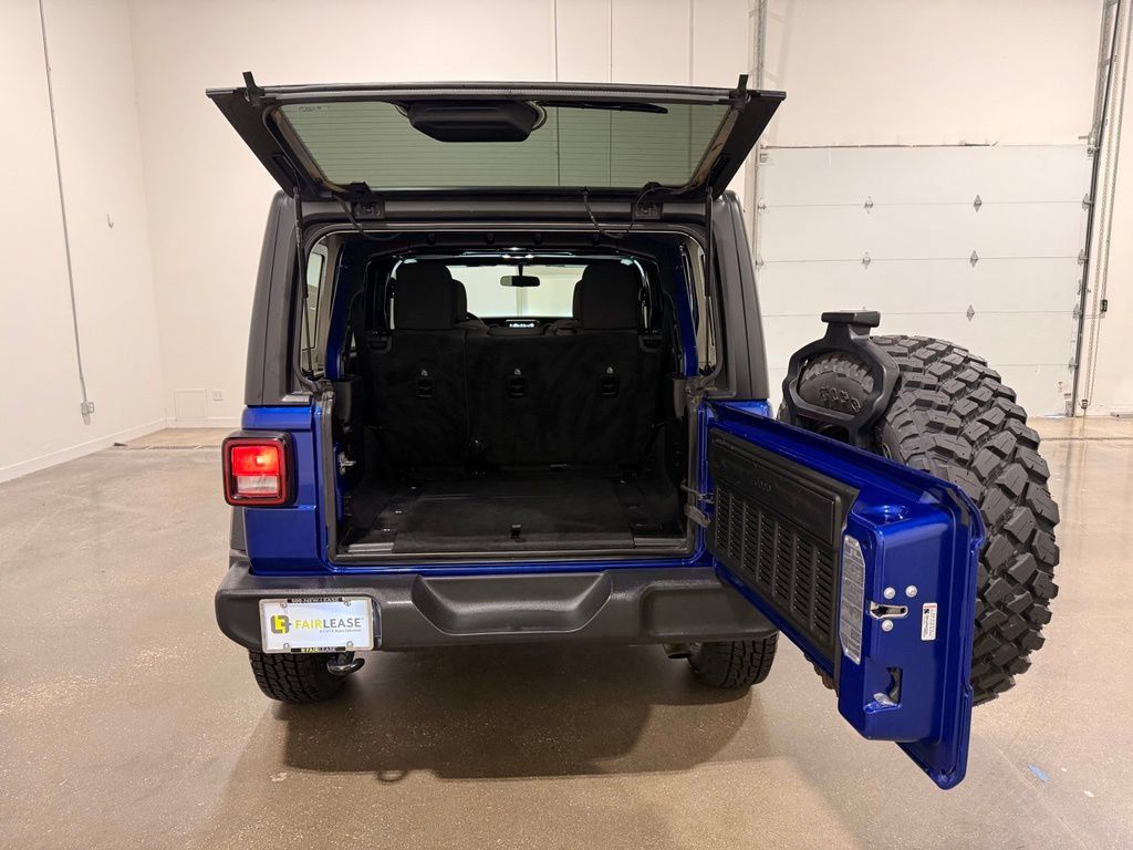 Used 2020 Jeep Wrangler Unlimited Sport AWD/4WD image 9