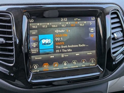 Certified 2018 Jeep Compass Limited w/ Navigation Group FWD image 29