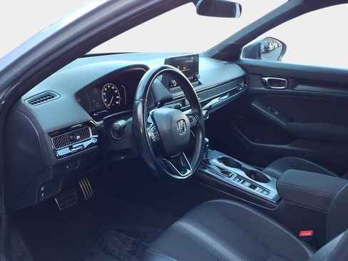 Used 2022 Honda Civic Sport image 8