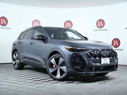 New 2026 Audi SQ5 Premium Plus AWD/4WD image 1