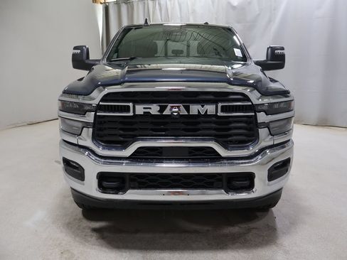 New 2026 RAM 2500 Big Horn AWD/4WD image 2