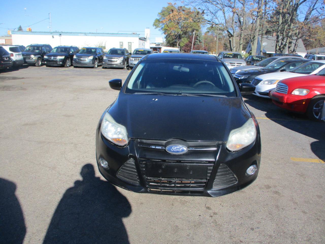 Used 2012 Ford Focus SE FWD image 2