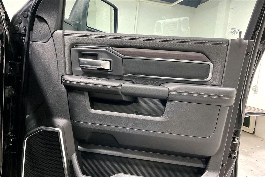 New 2026 RAM 3500 Laramie w/ Sport Appearance Package AWD/4WD image 10