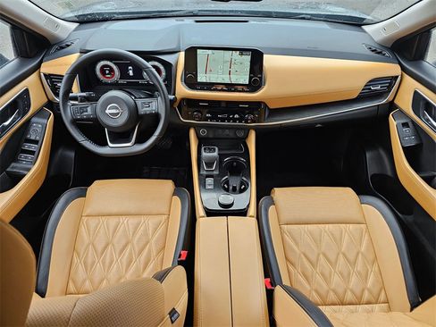 Certified 2023 Nissan Rogue Platinum image 15