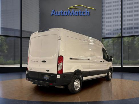 Used 2025 Ford Transit 250 148 Medium Roof Extended AWD w/ Load Area Protection Package image 11