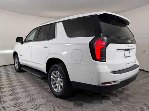 Used 2025 Chevrolet Tahoe LT AWD/4WD image 3