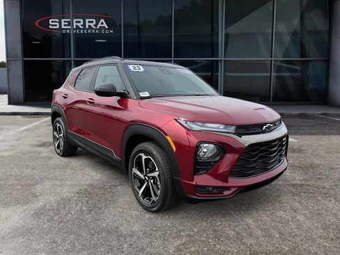 Used 2023 Chevrolet TrailBlazer RS w/ Technology Package image 7