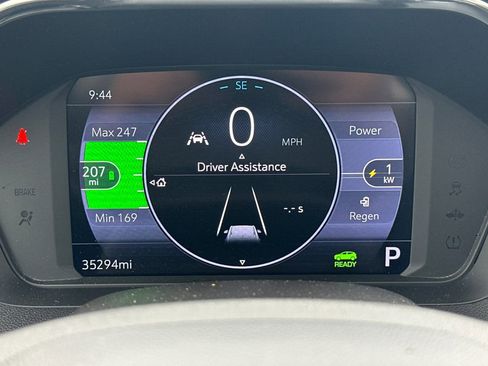 Used 2023 Chevrolet Bolt EUV LT image 27