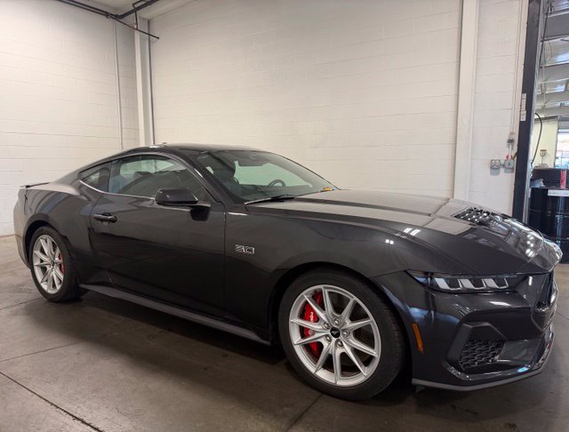 Used 2024 Ford Mustang GT Premium RWD image 2