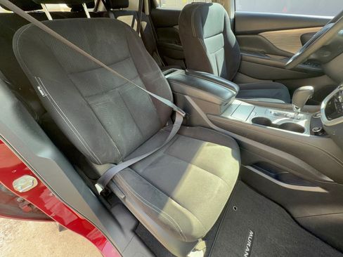 Used 2017 Nissan Murano S w/ Navigation Package FWD image 30