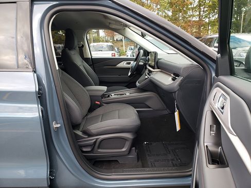 New 2026 Ford Explorer Active image 18