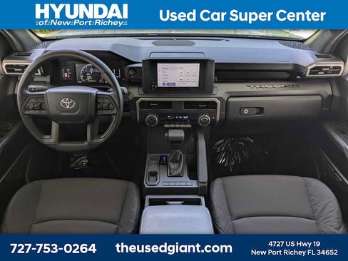 Used 2025 Toyota Tacoma SR RWD image 15