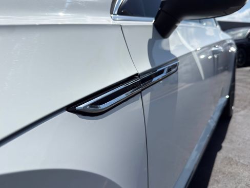 Used 2019 Volkswagen Arteon SEL Premium AWD/4WD image 3