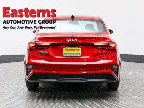 Used 2024 Kia Forte LXS image 6