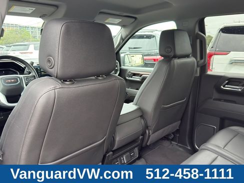 Used 2024 GMC Sierra 1500 SLT AWD/4WD image 30