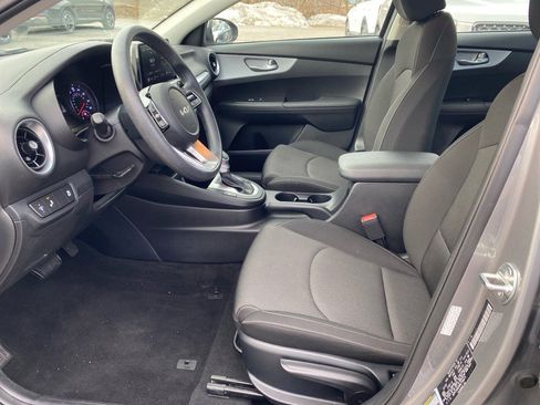 Certified 2024 Kia Forte LXS w/ LXS Technology Package image 10