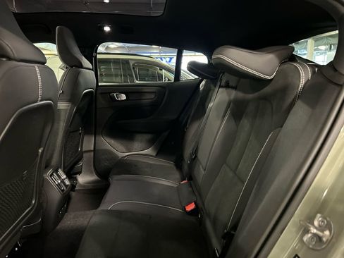 Certified 2023 Volvo C40 P8 Recharge Ultimate AWD/4WD image 23