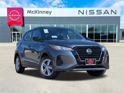 New 2025 Nissan Kicks S