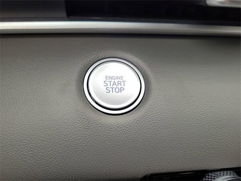 New 2026 Hyundai Elantra SEL Sport image 24