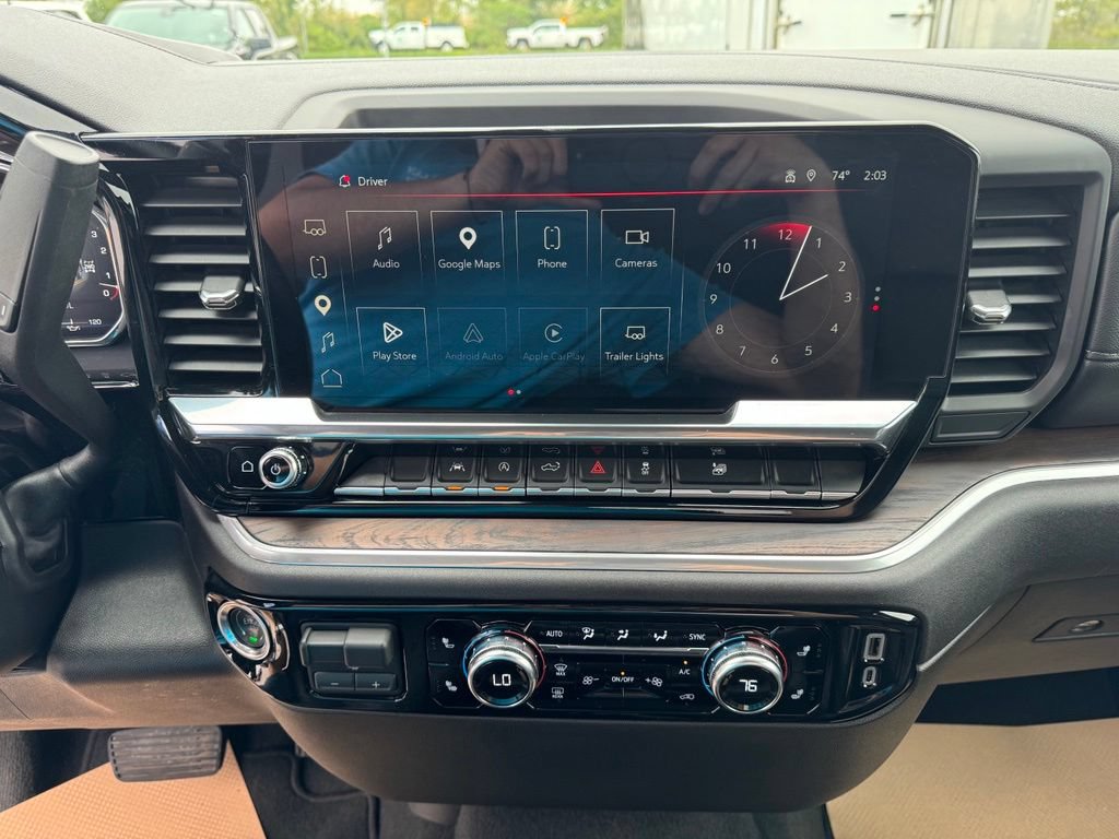 Used 2026 GMC Sierra 1500 SLT AWD/4WD image 16