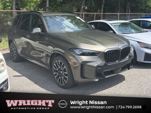 Used 2024 BMW X5 xDrive40i w/ M Sport Package AWD/4WD image 1