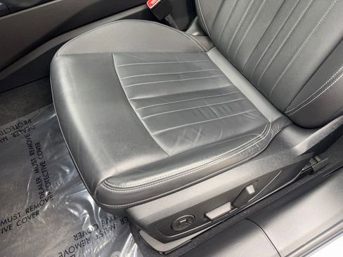 Used 2023 Audi A6 2.0T Premium w/ Convenience Package image 28