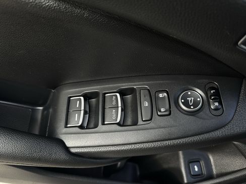 Used 2019 Honda Accord Touring image 24