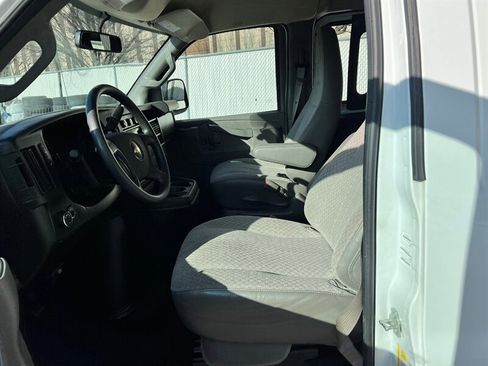 Used 2019 Chevrolet Express 2500 w/ Driver Convenience Package image 14