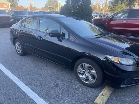 Used 2015 Honda Civic LX image 2