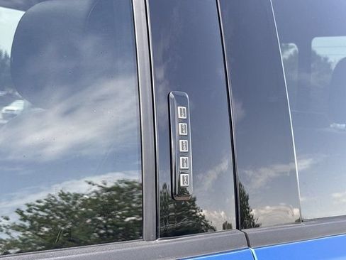 Used 2023 Ford F150 Lariat AWD/4WD image 16